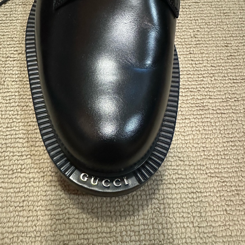 Gucci Black Leather Oxford Shoes - Picture 4 of 16